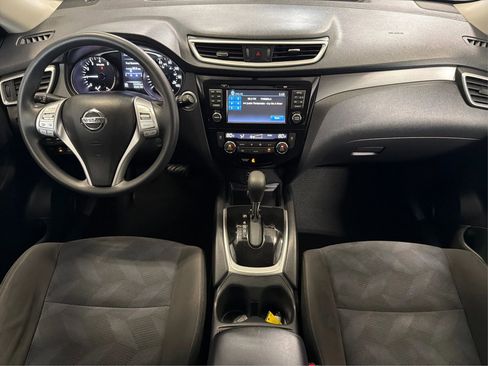 Used 2016 Nissan Rogue SV w/ SV Premium Package image 20