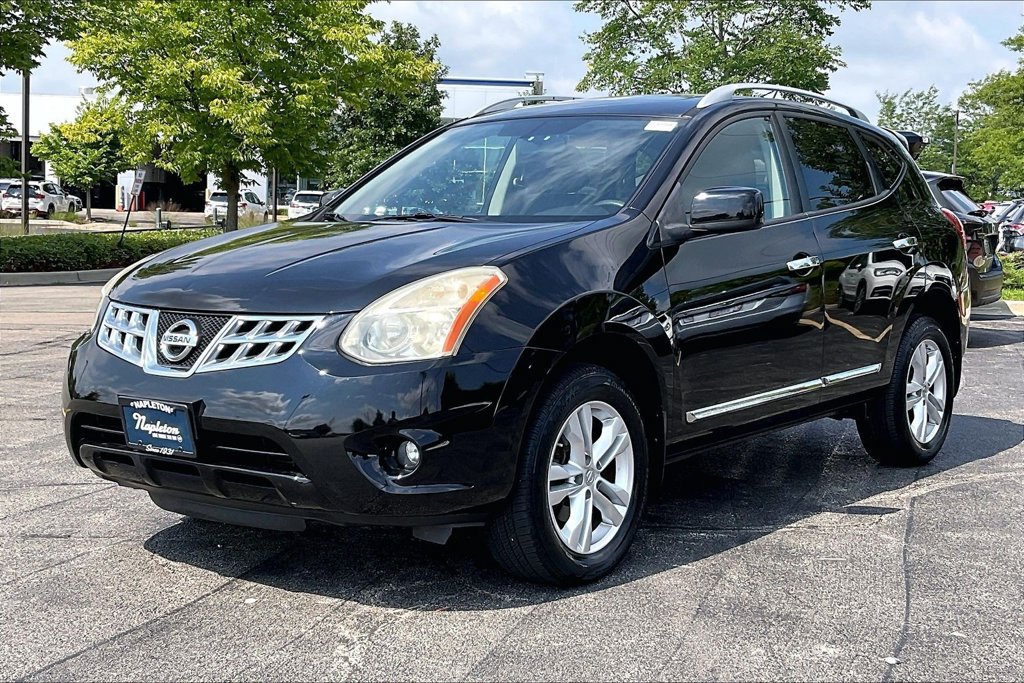 Used 2013 Nissan Rogue SV w/ Premium Pkg AWD/4WD image 15