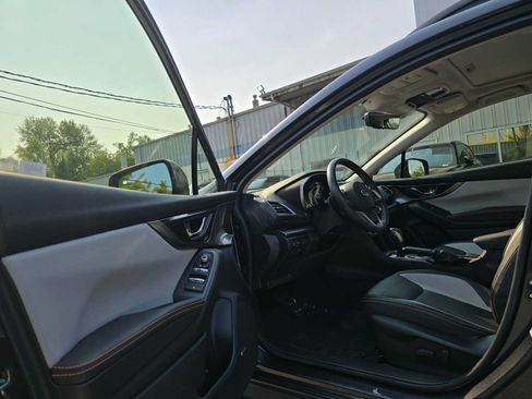 Used 2019 Subaru Crosstrek 2.0i Limited w/ Moonroof Package w/Navigation AWD/4WD image 20