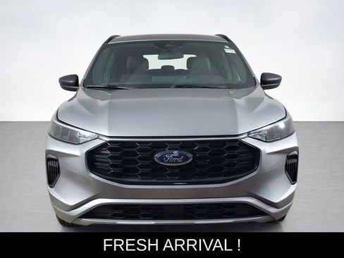 Used 2023 Ford Escape ST-Line w/ Tech Pack #1 AWD/4WD image 8