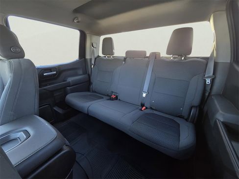 Used 2021 Chevrolet Silverado 1500 Custom image 12