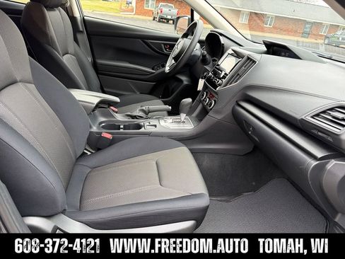 Used 2023 Subaru Crosstrek 2.0i AWD/4WD image 18