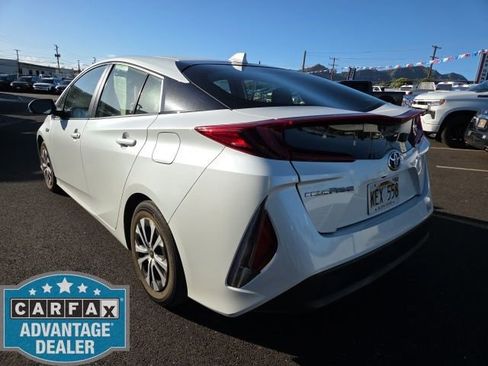 Used 2022 Toyota Prius Prime LE FWD image 10