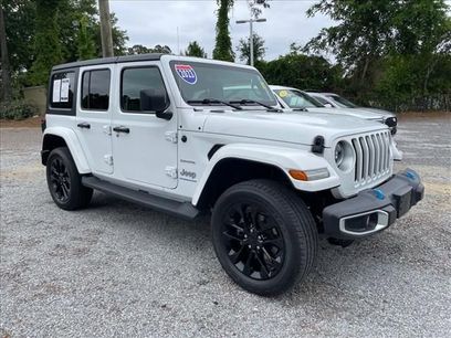 Used 2023 Jeep Wrangler Unlimited Sahara w/ Cold Weather Group