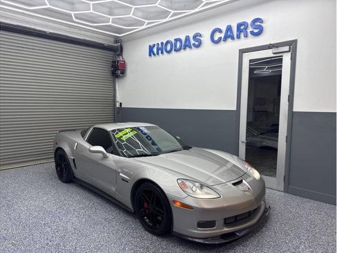 Used 2006 Chevrolet Corvette Z06 w/ Preferred Equipment Group image 7