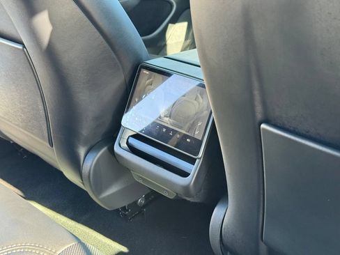 Used 2025 Tesla Model 3 RWD image 19