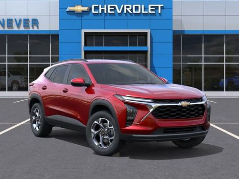 New 2026 Chevrolet Trax LT w/ Driver Confidence Package image 8
