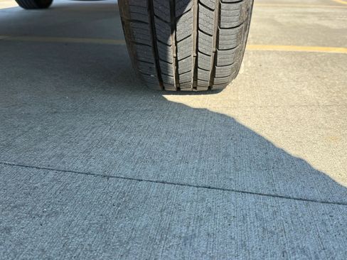 Used 2017 Subaru Outback 2.5i Limited image 46