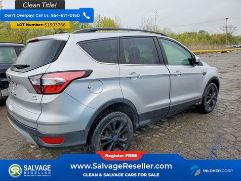 Used 2018 Ford Escape SE FWD image 4