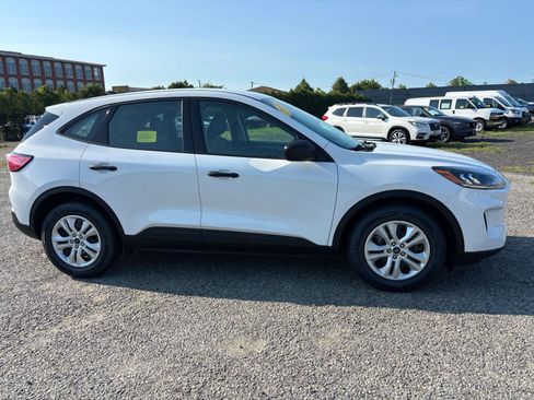 Used 2022 Ford Escape S FWD image 4