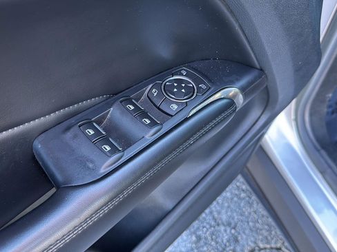 Used 2017 Lincoln MKC Select w/ Select Plus Package image 28