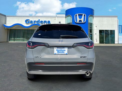 New 2027 Honda HR-V Sport image 5