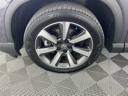 Certified 2025 Honda Pilot Elite image 31