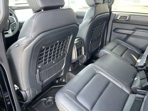New 2025 Ford Bronco Badlands image 16