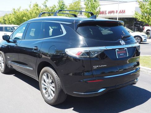 Used 2023 Buick Enclave Avenir w/ Avenir Technology Package FWD image 5