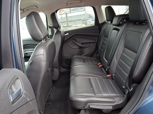 Used 2018 Ford Escape SEL image 11