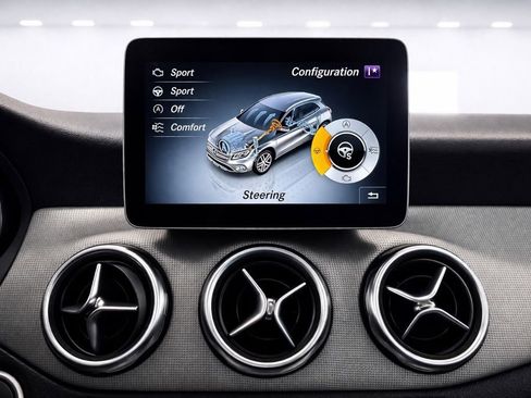 Used 2020 Mercedes-Benz GLA 250 4MATIC image 23