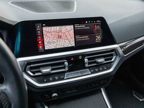 Used 2022 BMW M3 Competition w/ M Carbon Exterior Package image 55