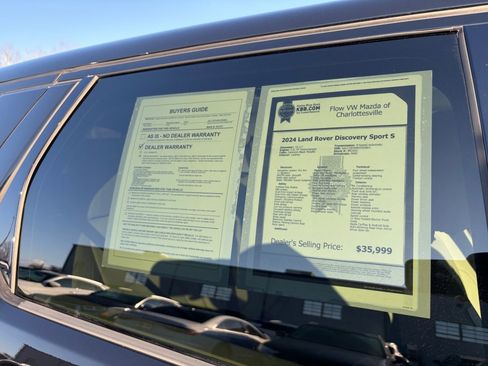 Used 2024 Land Rover Discovery Sport S image 37