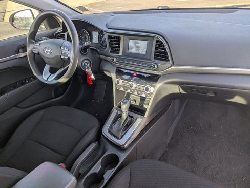 Used 2020 Hyundai Elantra SE w/ Cargo Package (C1) image 31