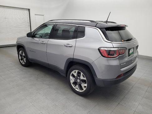 Used 2018 Jeep Compass Limited w/ Navigation Group AWD/4WD image 3