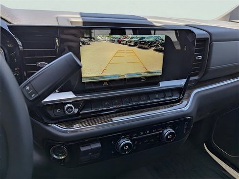 New 2025 GMC Sierra 1500 Elevation image 20