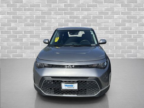 Used 2024 Kia Soul LX w/ Option Group 015 FWD image 2