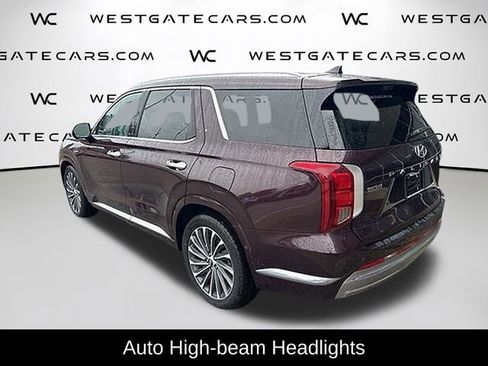 Used 2023 Hyundai Palisade Calligraphy image 24
