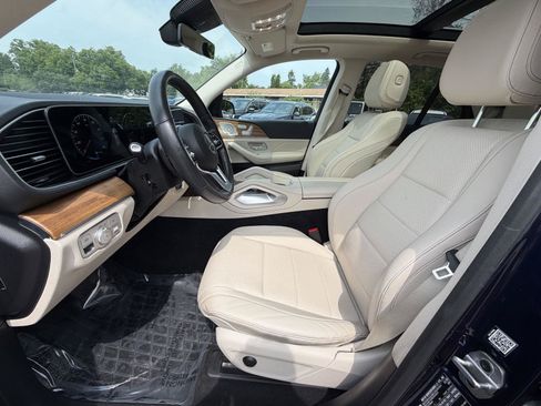 Used 2022 Mercedes-Benz GLE 350 4MATIC w/ Premium Package image 14