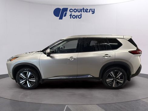 Used 2023 Nissan Rogue Platinum w/ Platinum Premium Package AWD/4WD image 4