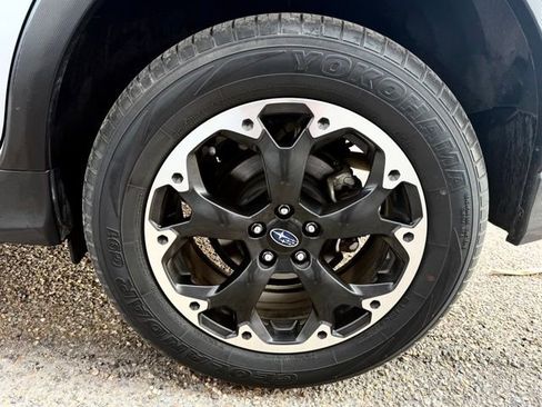 Used 2023 Subaru Crosstrek 2.0i image 32