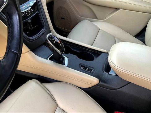 Used 2018 Cadillac XT5 Luxury w/ Driver Awareness Package image 25