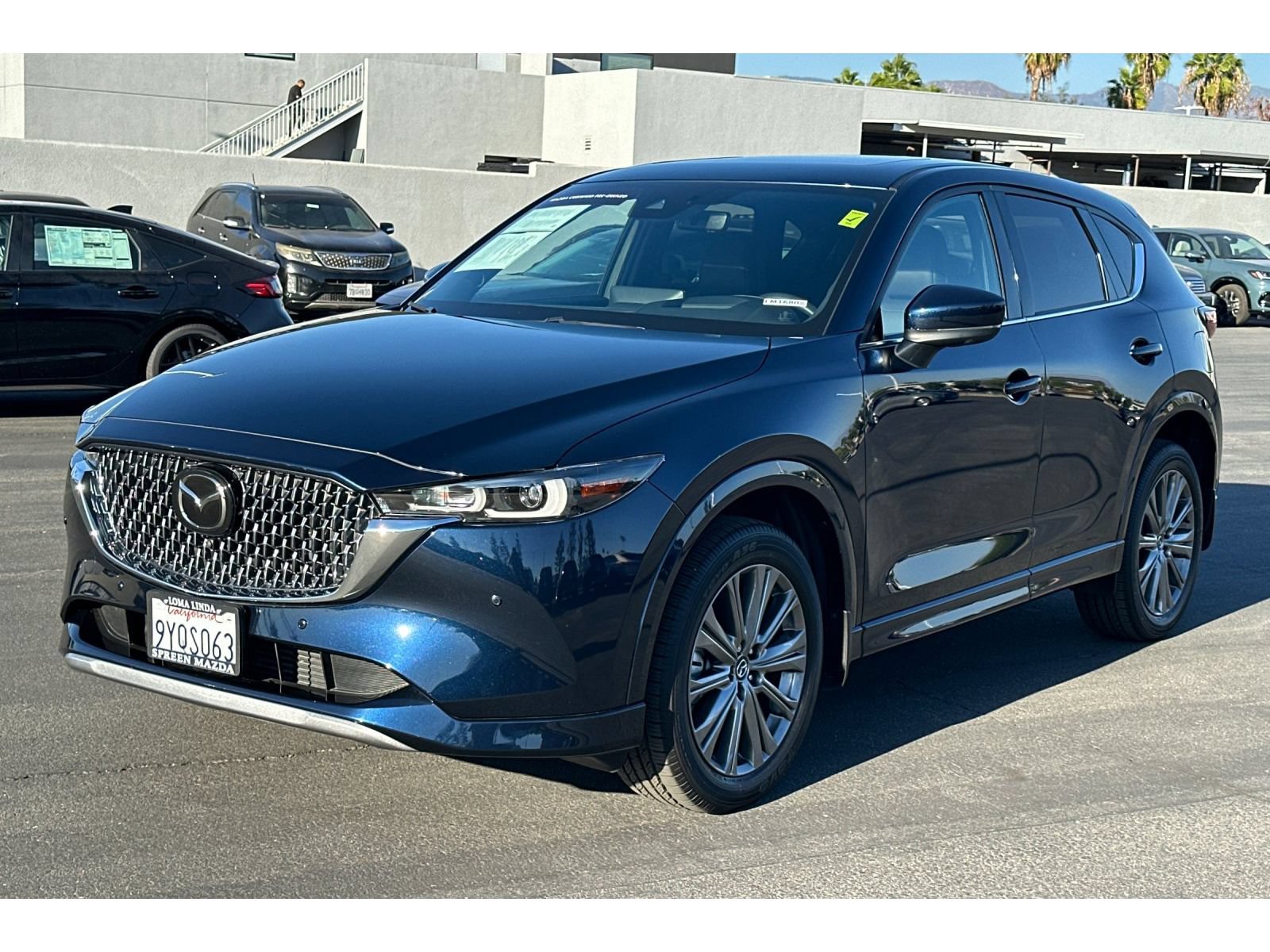 Certified 2025 MAZDA CX-5 Signature AWD/4WD image 2