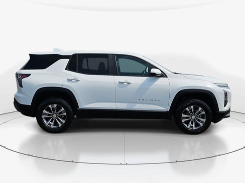 Used 2025 Chevrolet Equinox LT FWD image 5