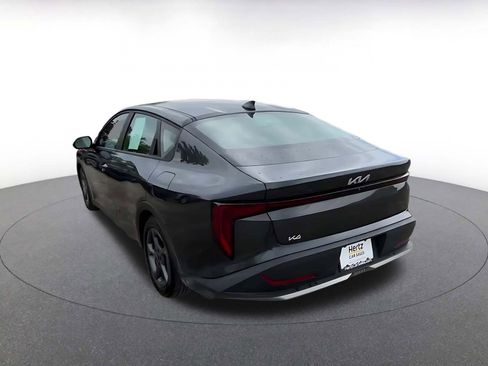 Used 2025 Kia K4 FWD image 11