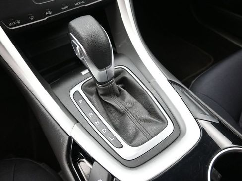Used 2013 Ford Fusion SE FWD image 27