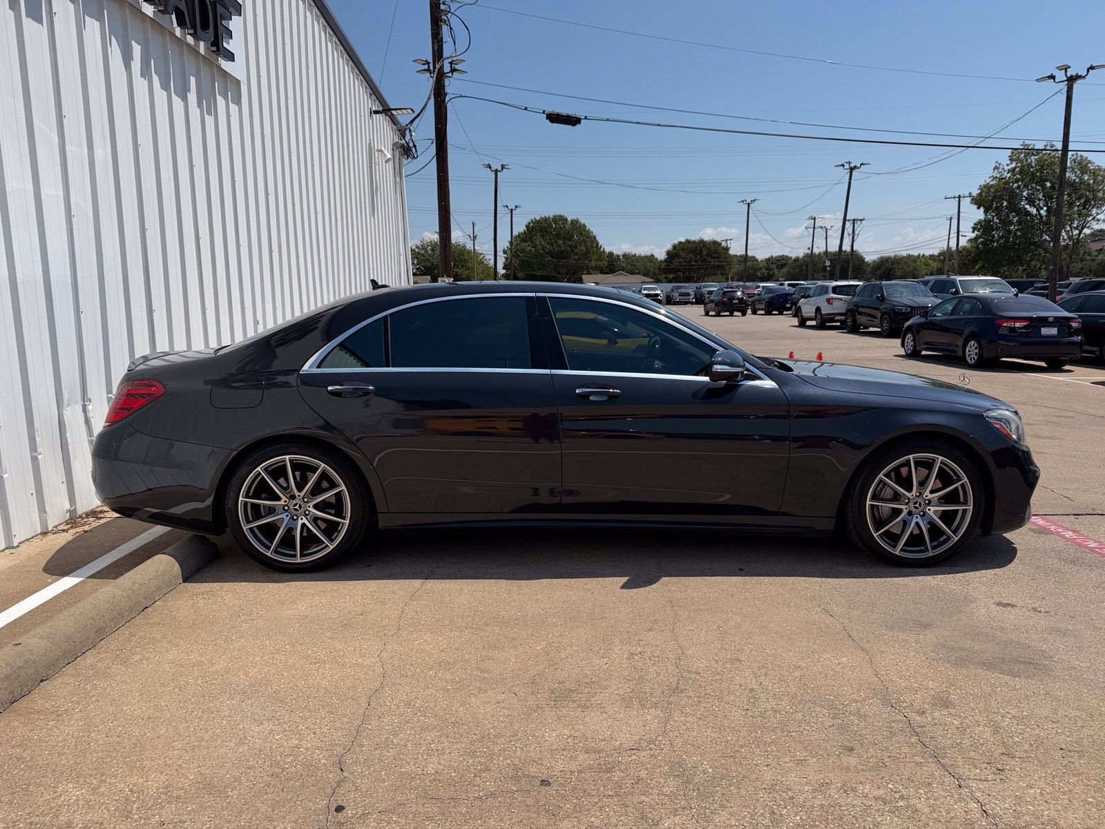 Used 2020 Mercedes-Benz S 560 Sedan image 8