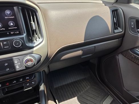 Used 2021 GMC Canyon Denali RWD image 27