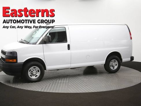 Used 2021 Chevrolet Express 2500 RWD image 52