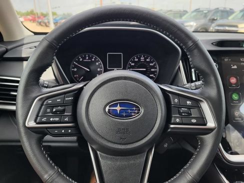 Used 2025 Subaru Outback Touring AWD/4WD image 10