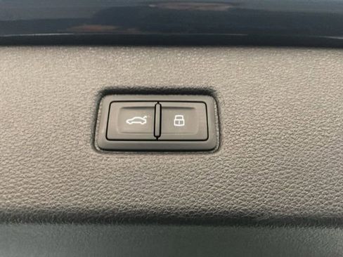 Used 2022 Audi Q7 3.0T Premium Plus image 42