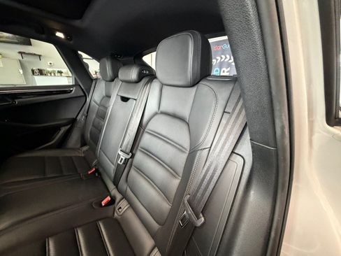Used 2021 Porsche Macan S AWD/4WD image 59