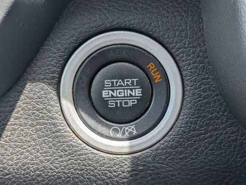 Used 2022 RAM 3500 Big Horn AWD/4WD image 31
