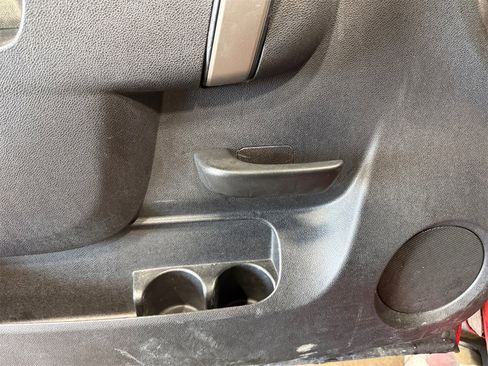 Used 2011 Chevrolet Silverado 1500 LT w/ Chrome Essentials Package image 27