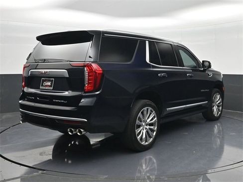 Used 2023 GMC Yukon Denali image 7