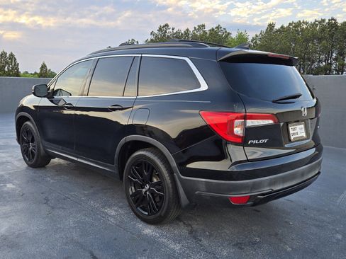 Used 2021 Honda Pilot Special Edition image 3