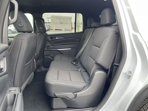 New 2026 Chevrolet Traverse LT w/ Driver Confidence Package image 20