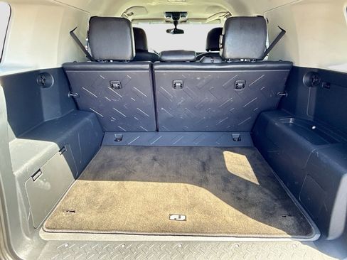 Used 2013 Toyota FJ Cruiser 4WD image 24