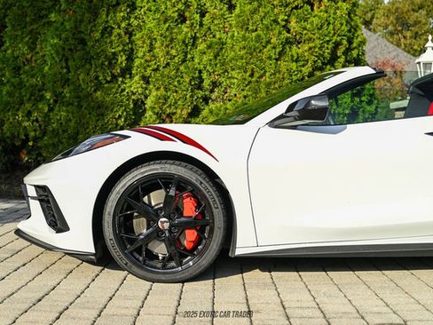 Used 2020 Chevrolet Corvette Stingray Premium Cpe w/ 3LT Preferred Equipment Group image 4