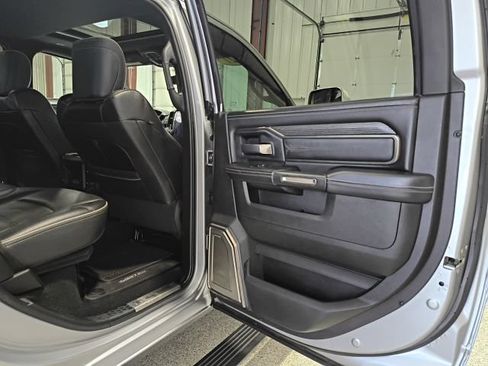 Used 2021 RAM 3500 Limited AWD/4WD image 22